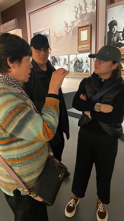 党支部姜涛委员和同志们参观卢沟桥抗日战争纪念馆