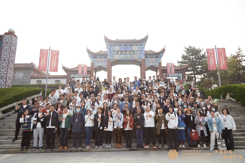 06采风合照.jpg